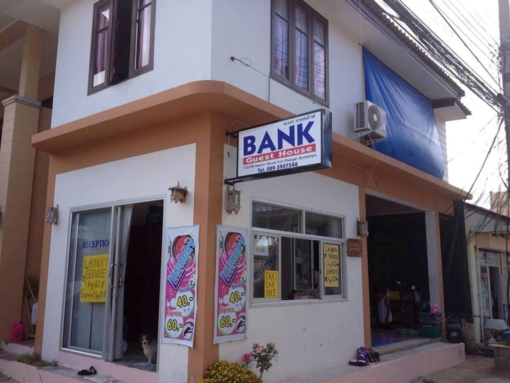 Bank Guest House Haad Rin Bagian luar foto