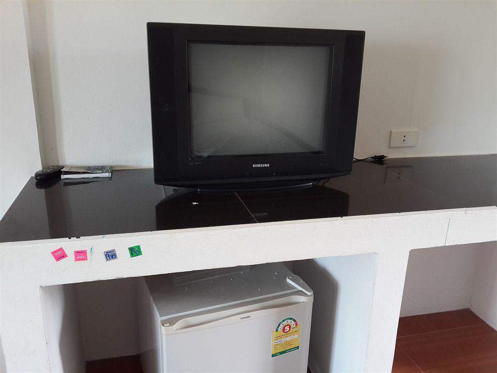 Bank Guest House Haad Rin Bagian luar foto