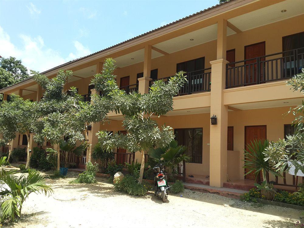 Bank Guest House Haad Rin Bagian luar foto
