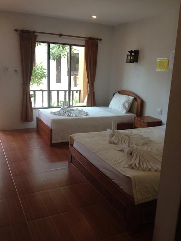 Bank Guest House Haad Rin Bagian luar foto